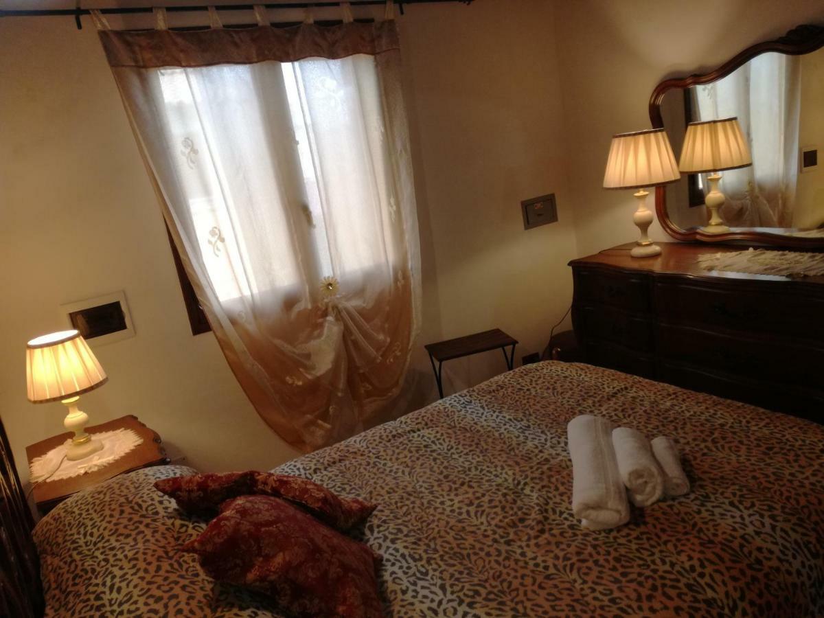 Casa Vacanze Mediterraneo Villa Tre Fontane Eksteriør bilde